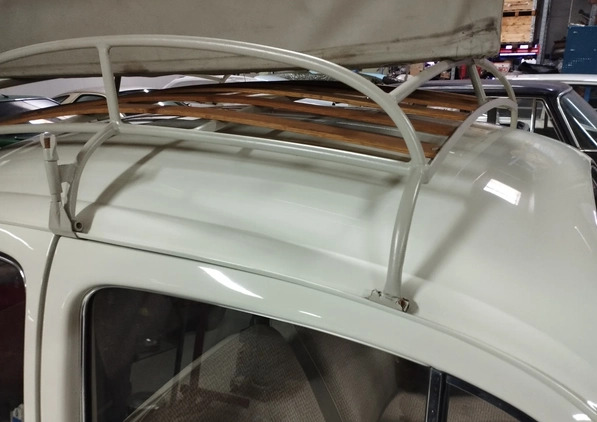 Volkswagen Garbus cena 59000 przebieg: 77000, rok produkcji 1961 z Gliwice małe 781